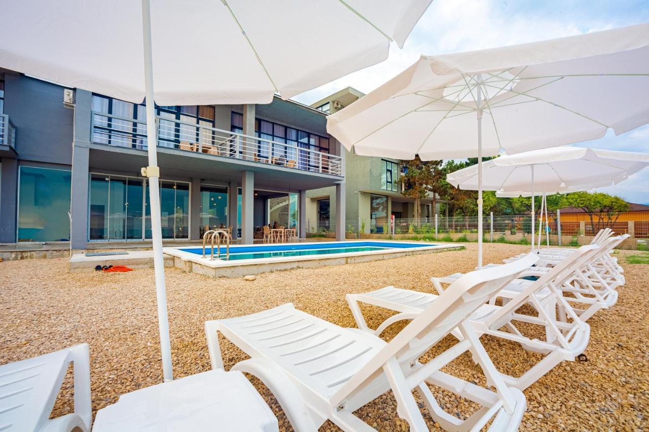 Green Land Hotel Tsandrypsh Εξωτερικό φωτογραφία